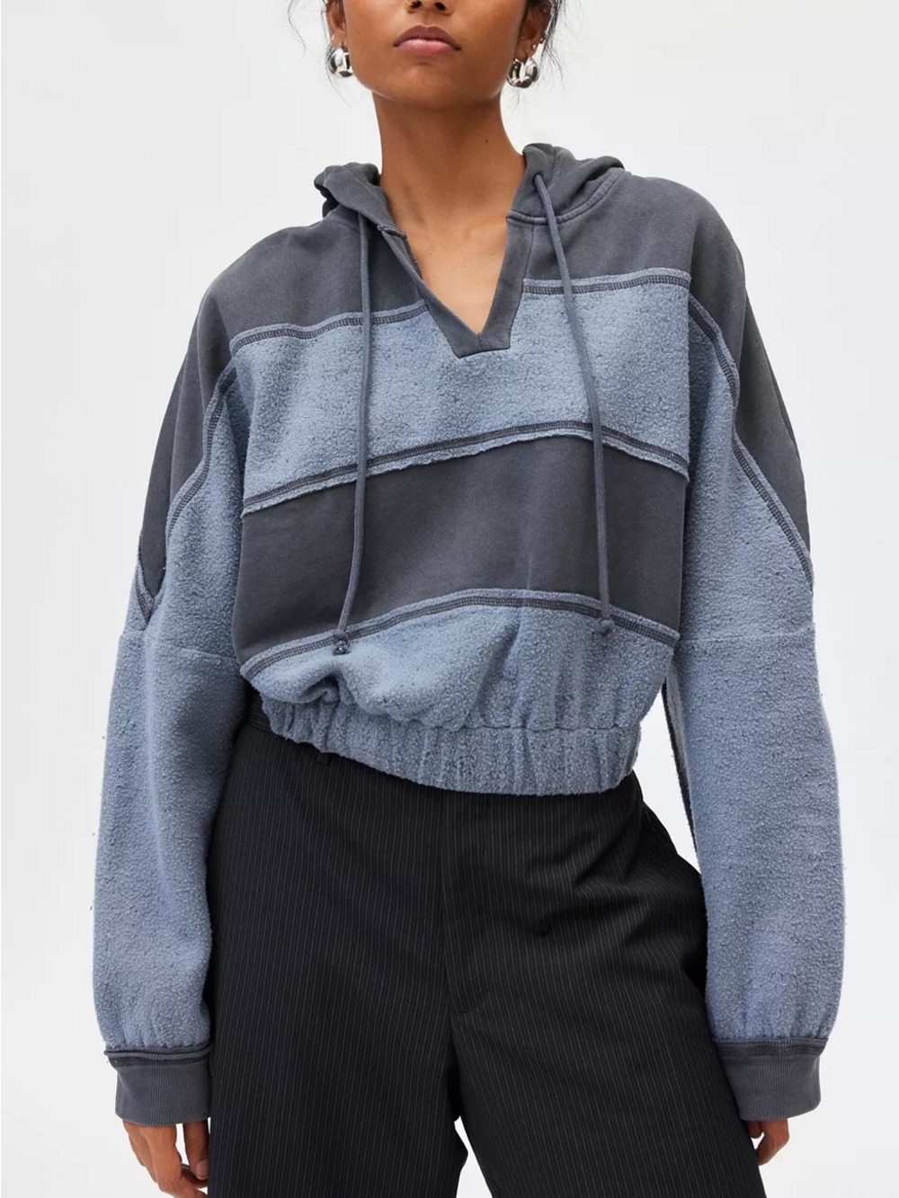 Urban Outfitters BDG Leanne Cropped Pullover Hoodie M